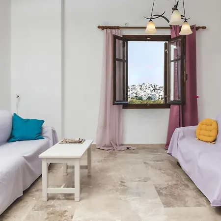 Naxos Center Studios-house Naxos City