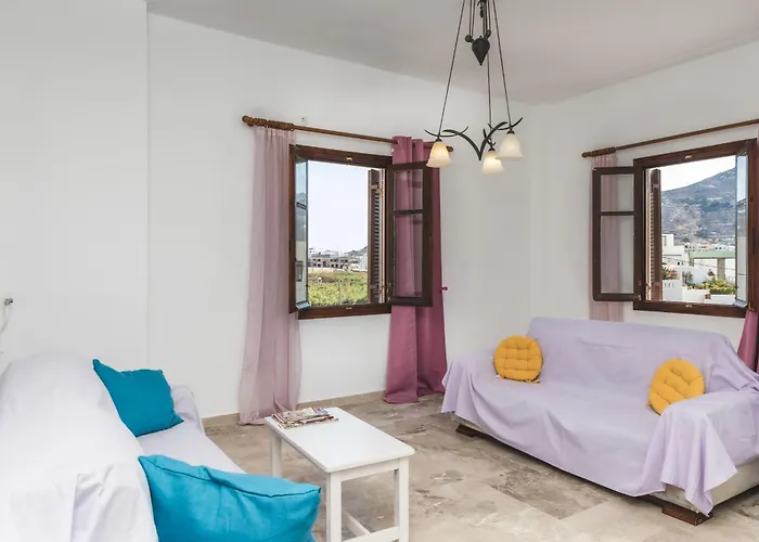 Naxos Center Studios-house * Naxos City