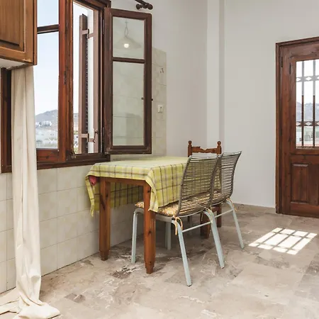 Naxos Center Studios-house Naxos City