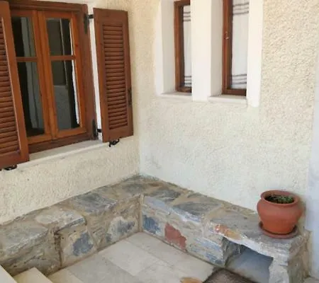 Apartment Naxos Center Studios-house Naxos City