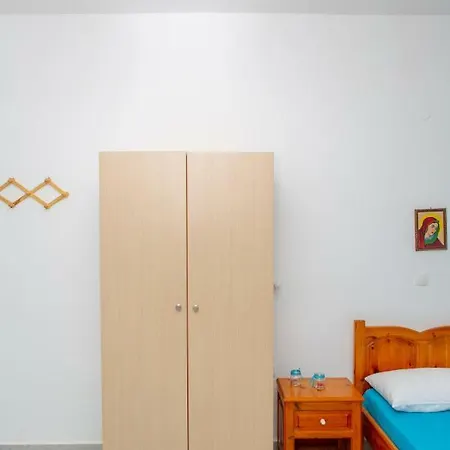 Naxos Center Studios-house Apartment