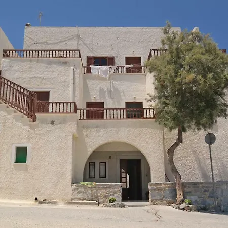 Apartment Naxos Center Studios-house *