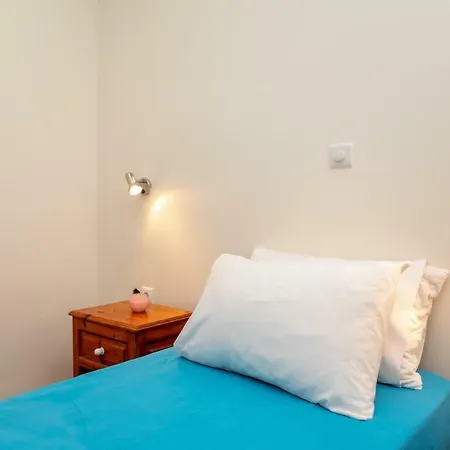 Naxos Center Studios-house Appartement *