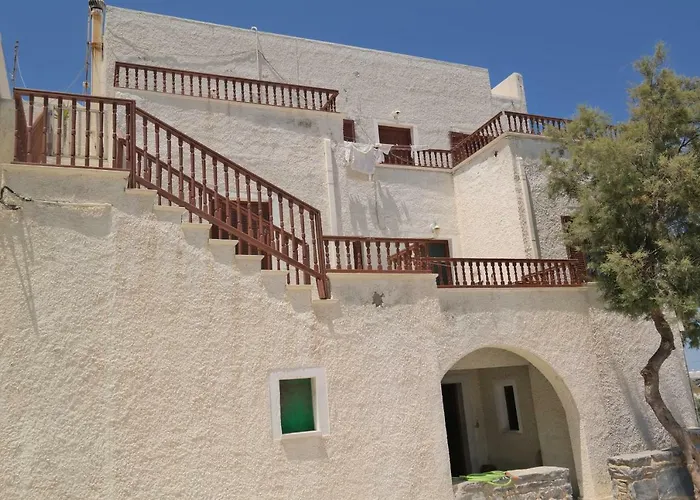 Naxos Center Studios-house