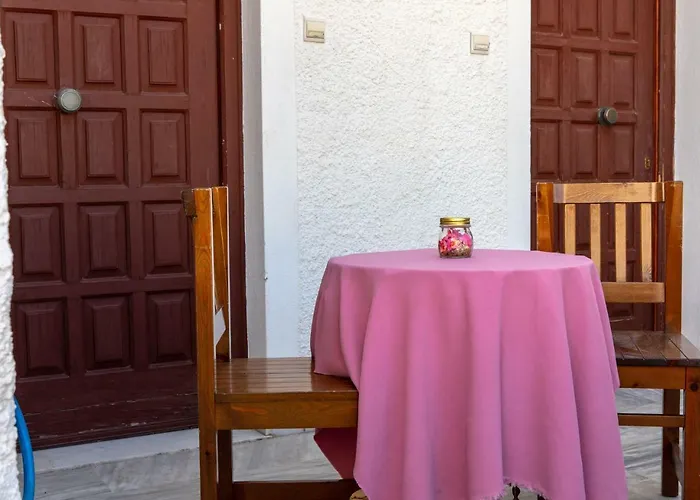 Naxos Center Studios-house Appartement *